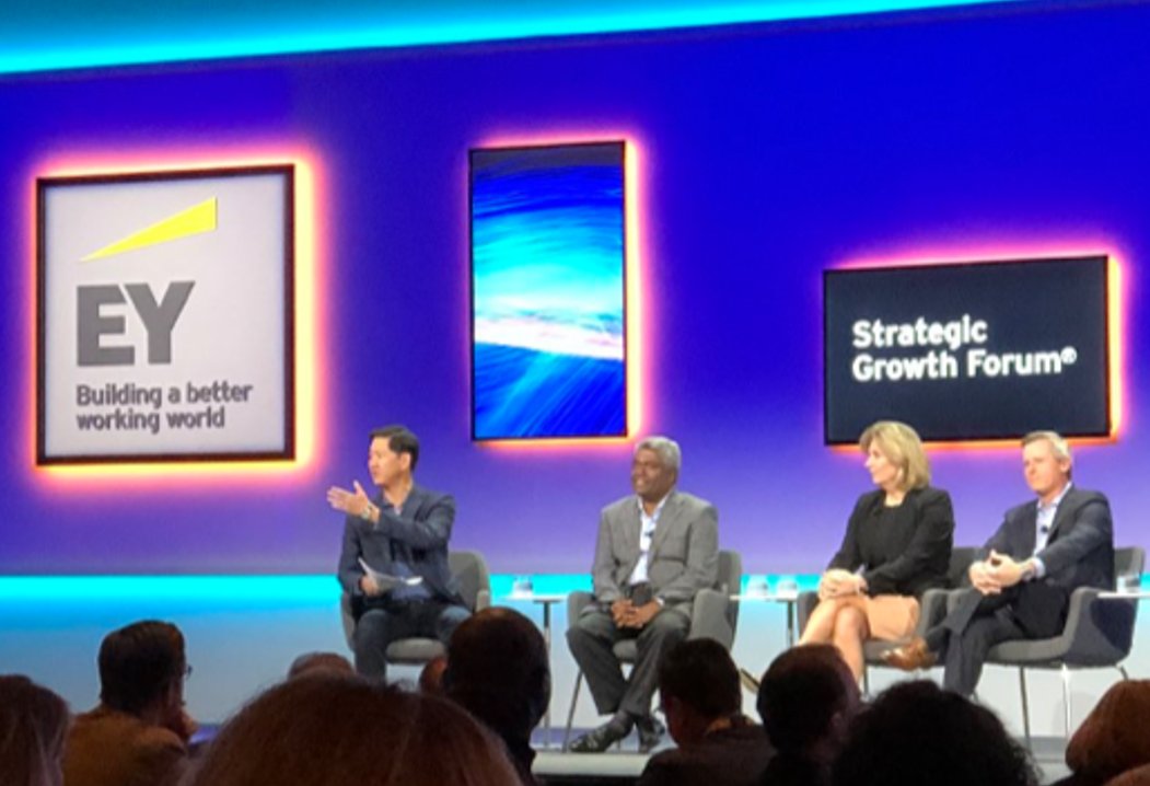 Tips from our CEO panel on driving disruption. Lead with deep conviction to a long-term view. Truly invest in innovation and growth areas. Stay very close to customers. Enable change agents at all levels; eliminate blockers. Easily said, hard to do!  #sgfus @EY_Growth