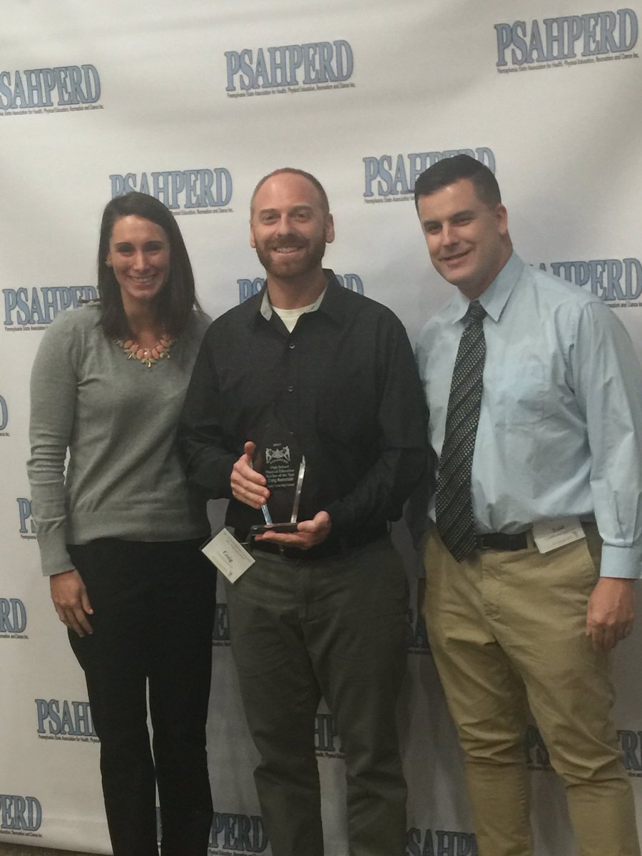 MelanieLynch52's tweet photo. Two more greats that bring pride to @PSAHPERD @coachkemmlein , @jheels https://t.co/eqkRr6JxWE