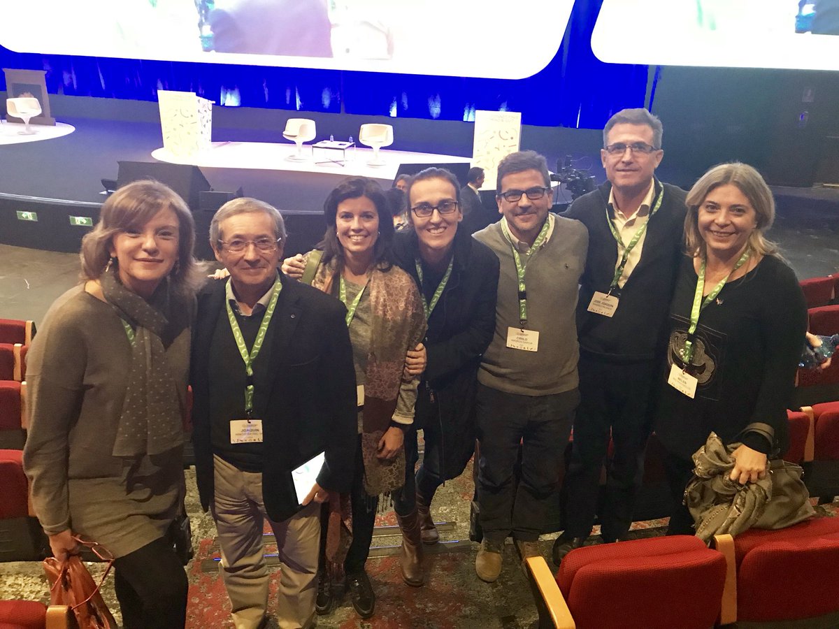 pilarnos's tweet photo. Part of Spanish team from @geteccu in #IBD17 https://t.co/Vh0WnJNXSR