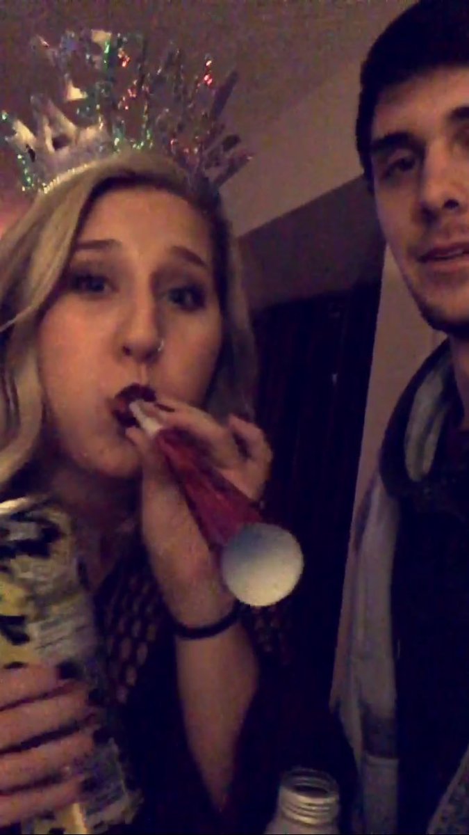 Shea_Evans23's tweet photo. Happy 21st to the day one, @kaylee_mulcahy have a good bday homie 😜🍻 https://t.co/iOGIGknlY6