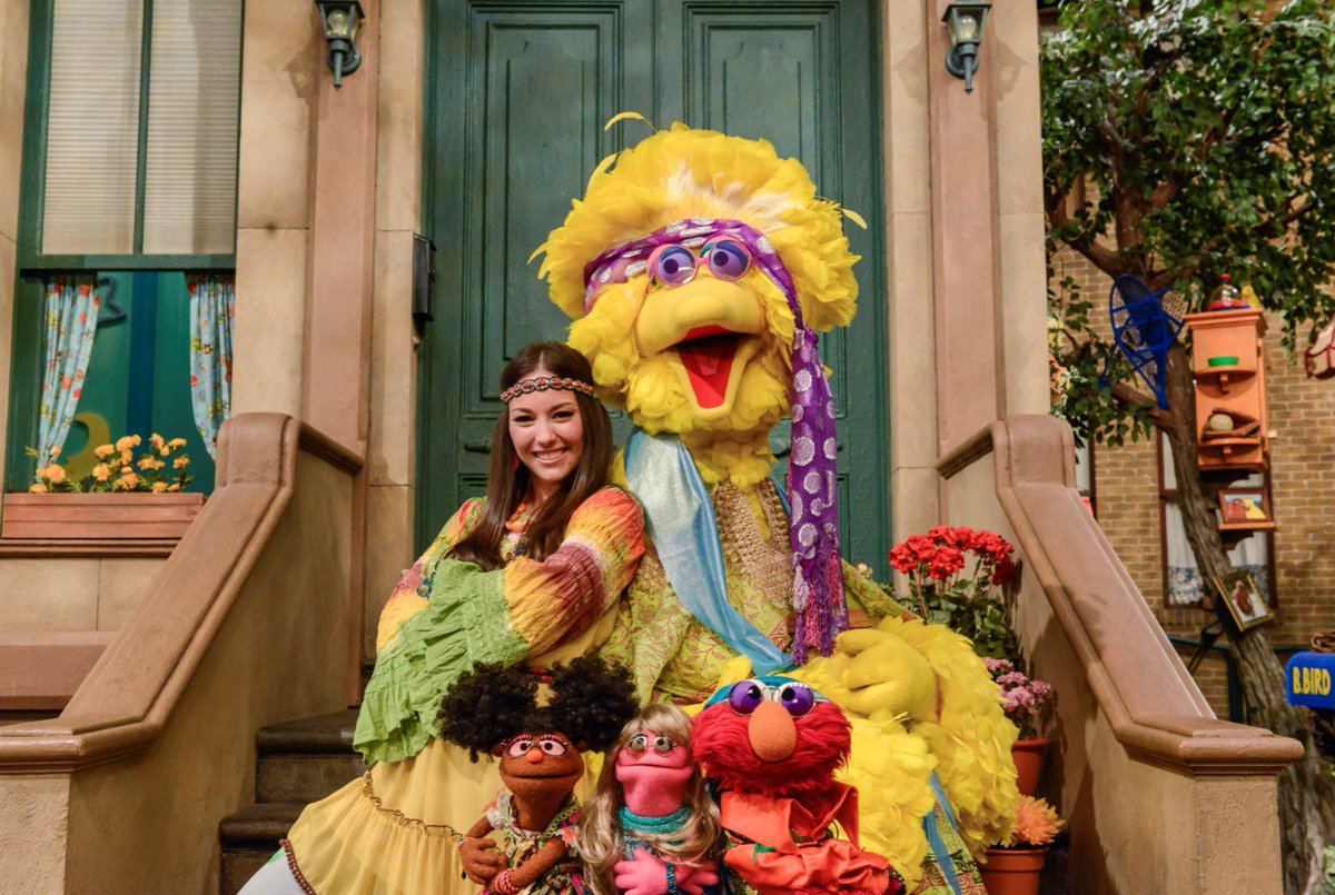 Sesame Street tweet media