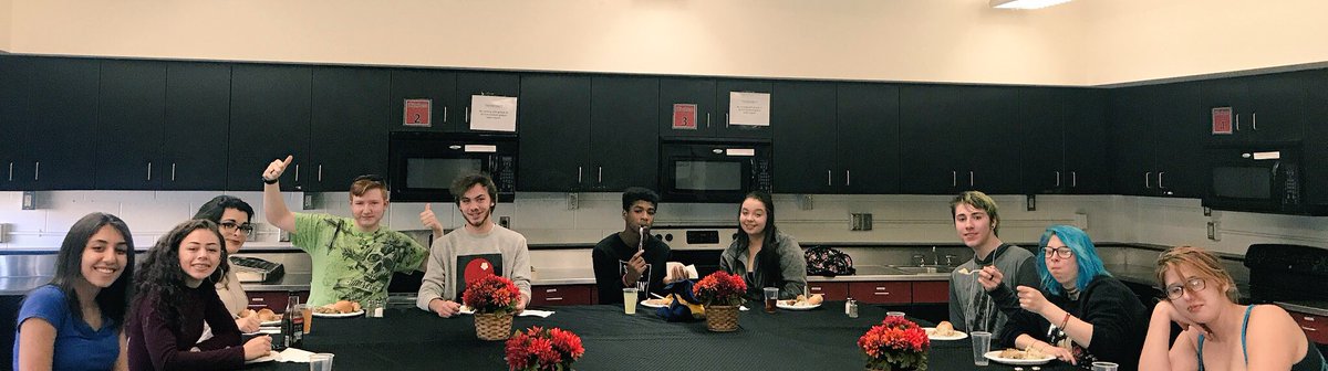 HospitalityD11's tweet photo. Thanksgiving dinner in @ProStart. Celebrating success and building relationships. #FCCLAatTheTable What are you thankful for? https://t.co/hC0kyP2aWA