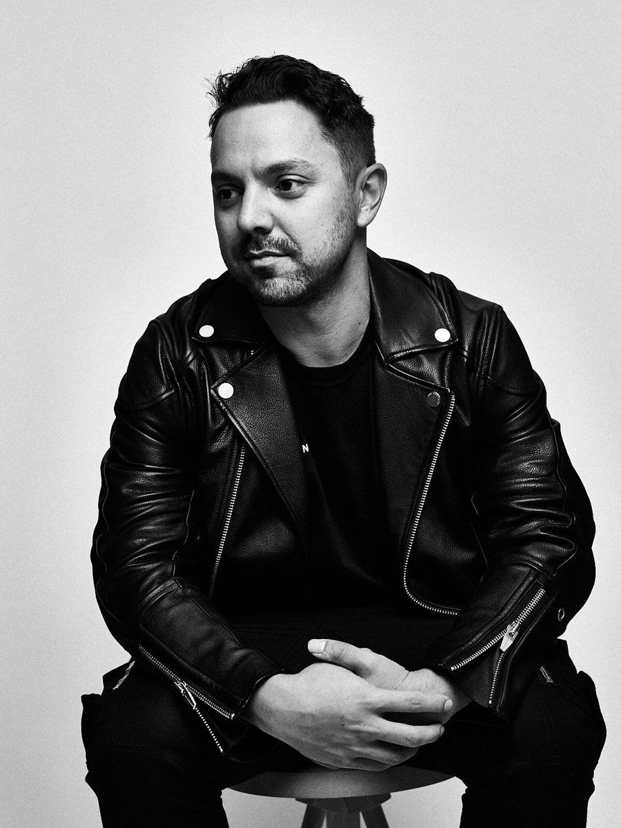NYDoorman's tweet photo. one of the shots from yesterday’s @TheArrivalsNYC shoot 📸: @bybridges https://t.co/QDJLkB5Lv1