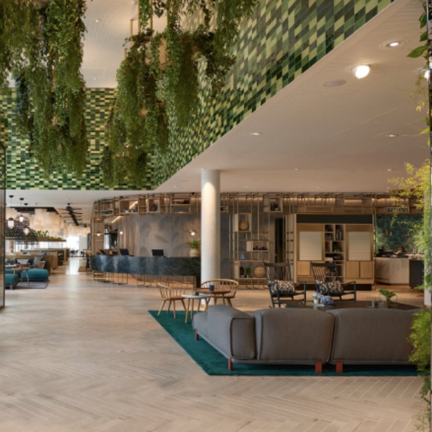 OKellyKasprak's tweet image. For our #projectoftheweek we are loving the Hyatt Regency Amsterdam! Take a look at #design  ow.ly/G2JR30gE5CS