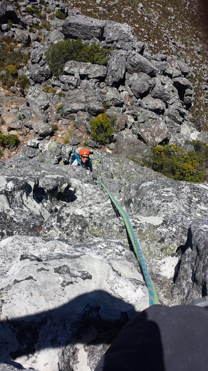 warlockracing's tweet photo. Frasers Arrow today. 13 pitches....long beautiful day on Table Mountain https://t.co/CDx3QSWNF5