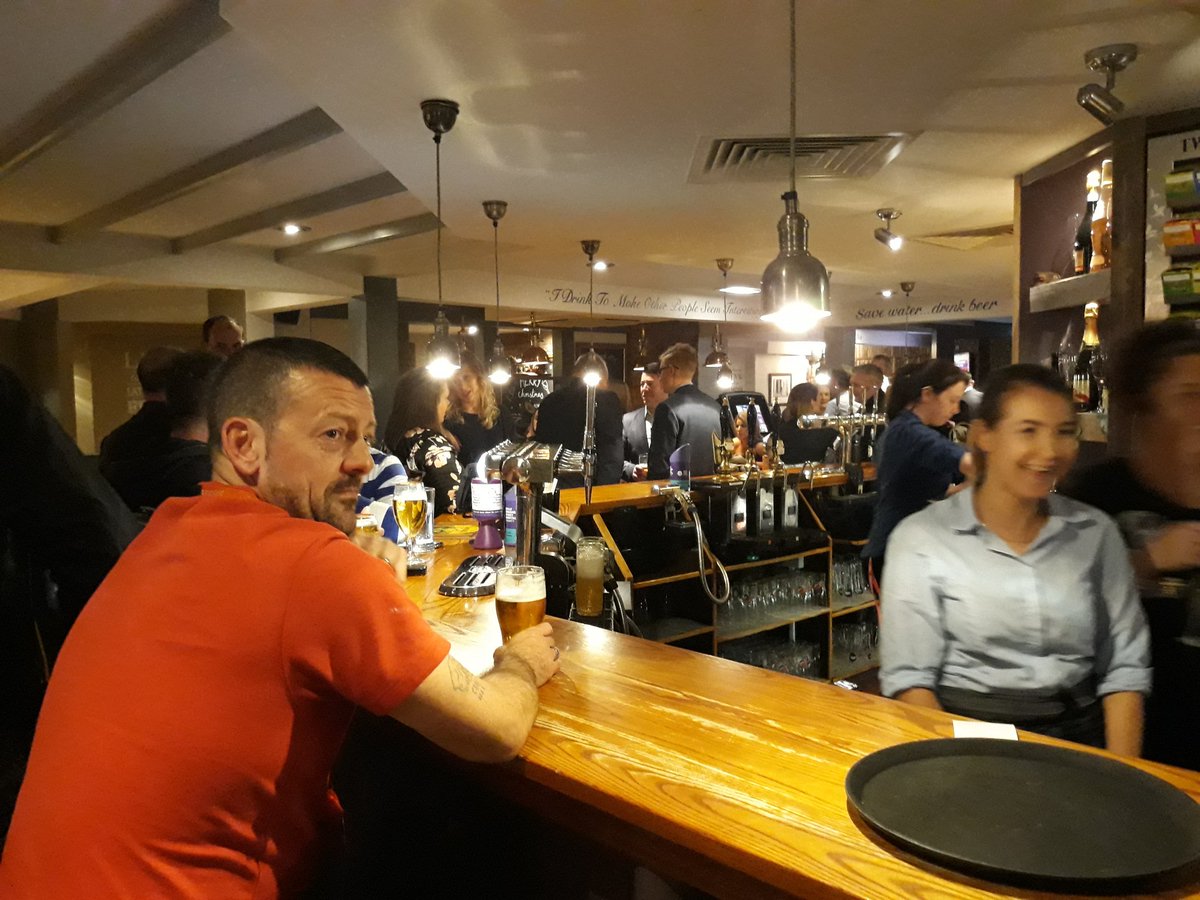 seandavison tweet media