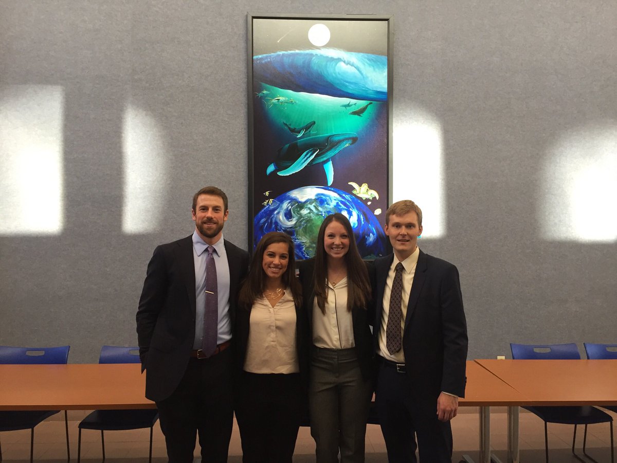 BethanyyyLynnn's tweet photo. We made it! @vaseagrant 2018 #knauss executive fellows after a successful placement week! https://t.co/6Fy6osKxdX