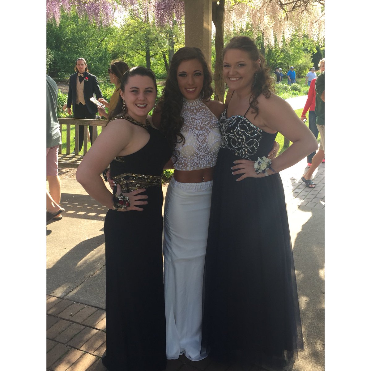 kaitlin_kingman's tweet photo. Happy birthday to one of my best friends!!! Thanks for all the laughs during volleyball season and making summer nights ones to remember! Also enjoy this throwback to junior year prom!! I love you❤️ @bailey_cantrel0 https://t.co/CAKZ7YQfRc