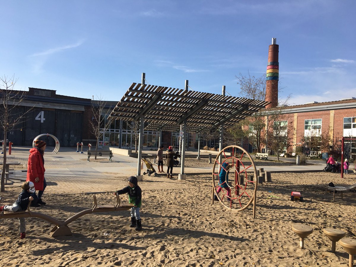 Godfreynt's tweet photo. Checking out parks and rec #Toronto style. This AM  Hyde Park and now at Wychwood Art Barn. https://t.co/fFcdVBDvGl