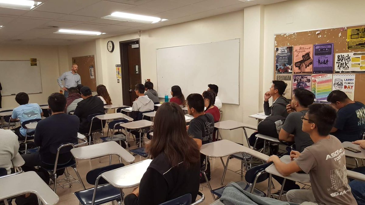 CalStateLA_ASCE's tweet photo. Thank you everyone for attending our meeting. Very special thanks to our guest speakers from Kiewit who came to discuss their current projects and student opportunities. Here are some pictures from our 4th General Meeting! 

#WeAreECST #CalStateLAECST #ASCE #PSWC2018 https://t.co/Ei6p0m13H3