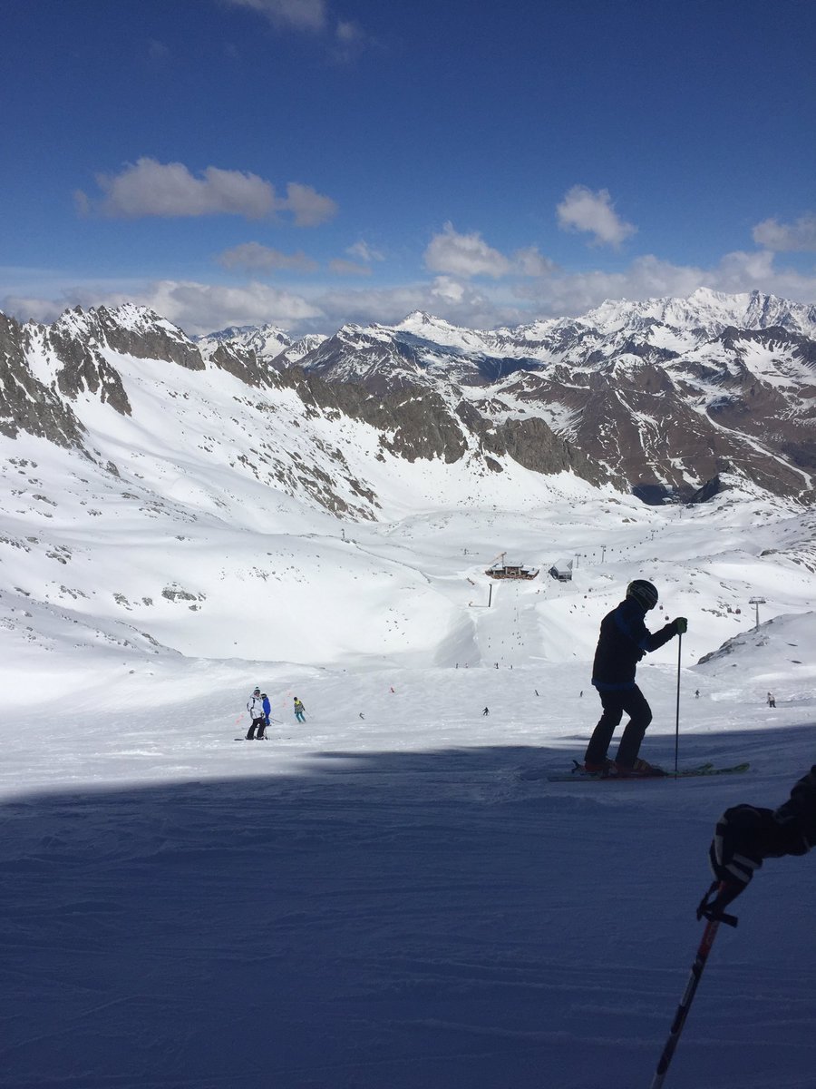 SRiley40520977's tweet photo. Take me back! 🙏🏼🎿 https://t.co/cKJVRdOjCM