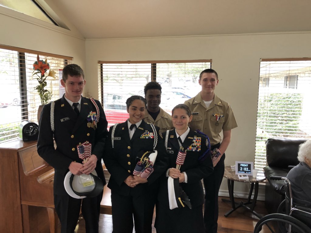 DyerrRob's tweet photo. Georgetown ISD NJROTC students visit Veterans at Park Place.  Great program!  The NJROTC students did an outstanding job! https://t.co/Veuzs309Th