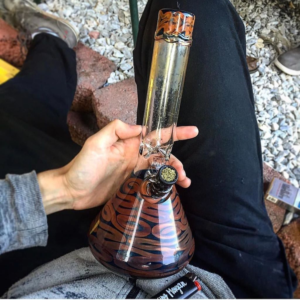 HVY Glass tweet media