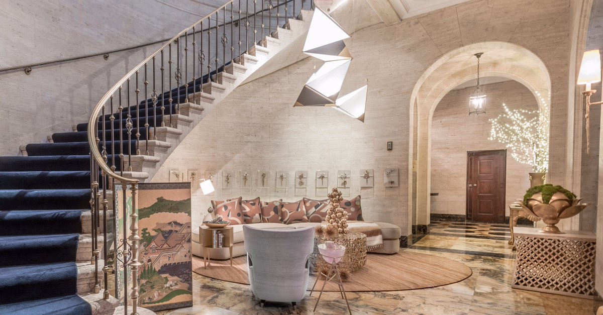 StedilaDesign's tweet photo. @StedilaDesign room at the @HolidayHouseNY . Thank you to all our vendors that donated to create this beautiful space! https://t.co/mIr5RnxBTE