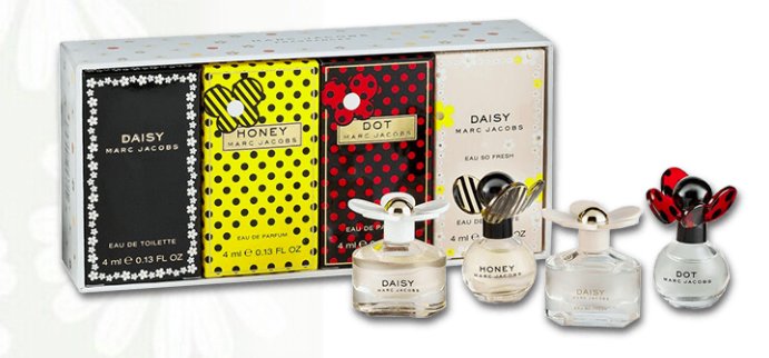 PenguinComps's tweet photo. #Win a miniature bottle of Marc Jacobs perfume! https://t.co/Qtg9E3HbpK So cute! 😍 #freebie #giveaway #comp #CompetitionTime https://t.co/sbKuyAxM5l