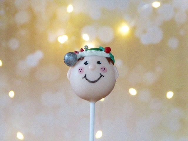 Popaliciouscake's tweet photo. With only 39 days now until Christmas we're gearing ourselves up to making these cute little Elf cake pops.  Great as stocking fillers, they'll really put a smile on the recipient's face! https://t.co/4eeMrBB2RT