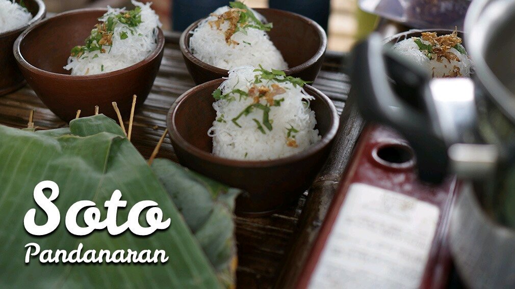 kulinerterus's tweet photo. Sarapan Soto di Pasar Karetan. Hadir tiap hari Minggu jam 6-11
#YukKePasarKar3tan https://t.co/aYIMRaXMGP
