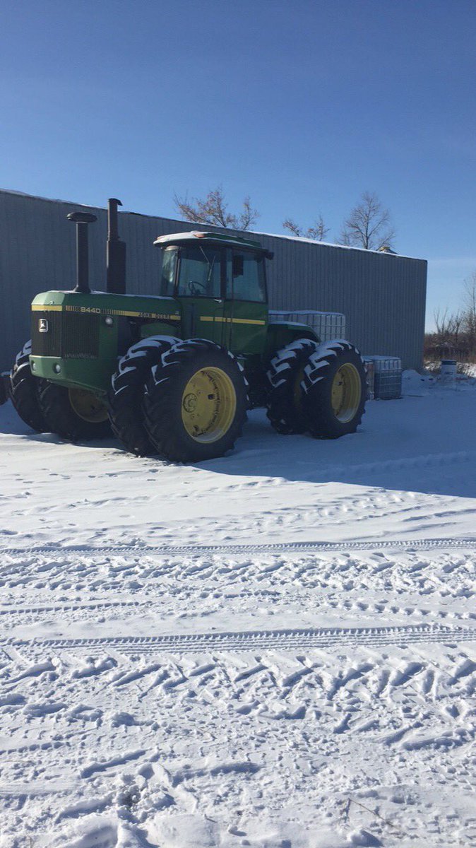John Deere 8440 
-8 basically brand new 18.4/38 tires 
-good solid quad range trans 
-50 series engine 
-large 1000 pto, plus adapter to small 1000 
-shedded 
Great solid tractor, will do anything, just not used enough here 
DM for details, price and contact info
RT's appreciated