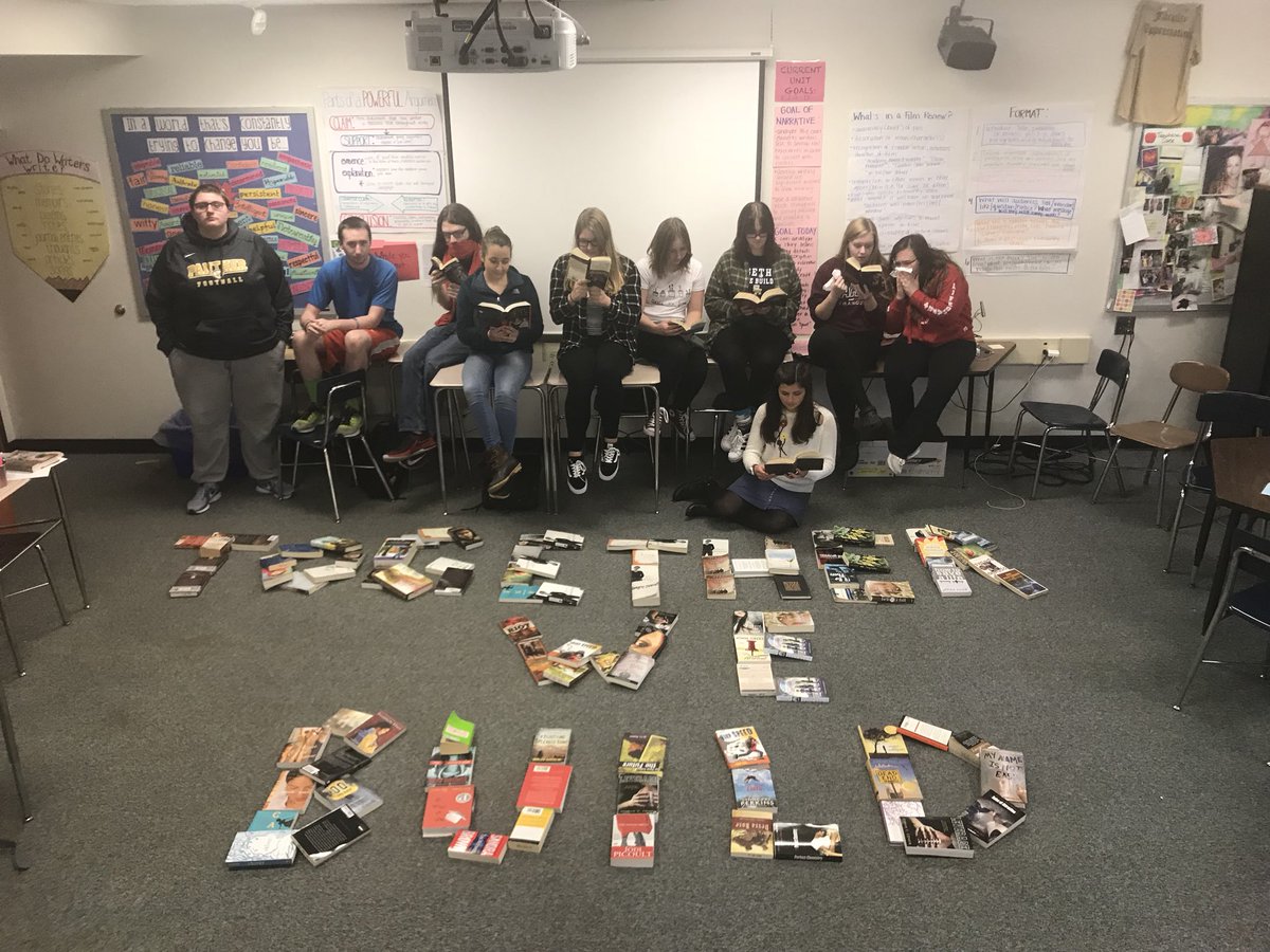 Hpaolucci's tweet photo. #popupcontest @PrincipalSHHS https://t.co/3GhrmqYAkg