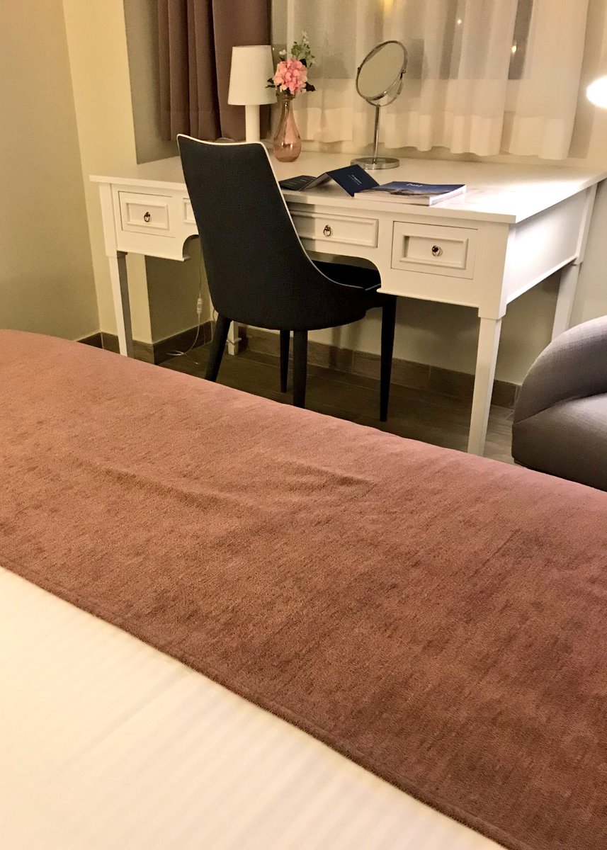 NaniArenas's tweet photo. No sabía que @Rituals tenía amenities en los hoteles. Me encanta que me reciban así en el @Hotel1935 #catalunyaexperience https://t.co/zp2ZFgcdOQ