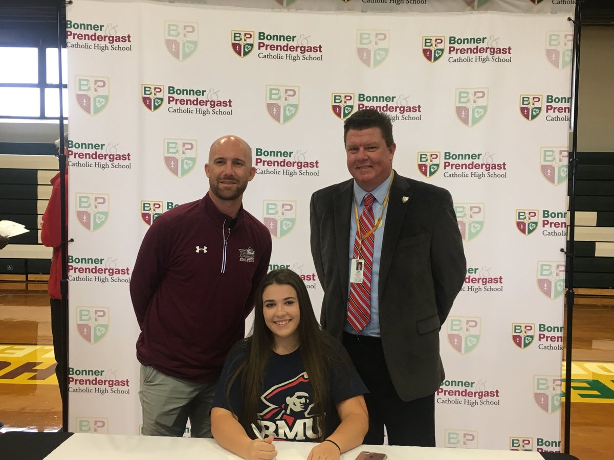 MBAPCrew's tweet photo. Congratulations to our Grace Stratton for signing her letter of intent to row in college for Div. 1 Robert Morris University! 
@MBAP_Athletics @Bonner_Prendie https://t.co/V1jqmKQnSl