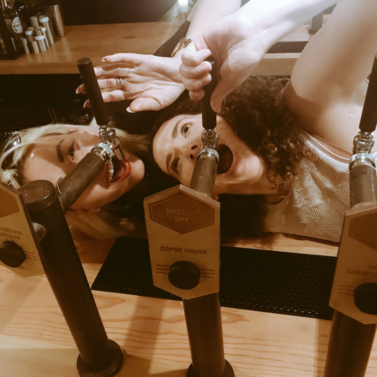 EwelinaBlachut's tweet photo. Cider on tap anyone ? 😂🍻🤷‍♀️👩🏻🍕🌱Another few photos from last night’s event @_StableBourne with @geekmagnifique #veganmonth #bournemouth @bournemouthbloggers  @louisebodle #bmthbloggers #foodie #veganfood #cidermaster #pizzalove #bloggerstribe #happiness #foodreview https://t.co/Pa5mwbIV37