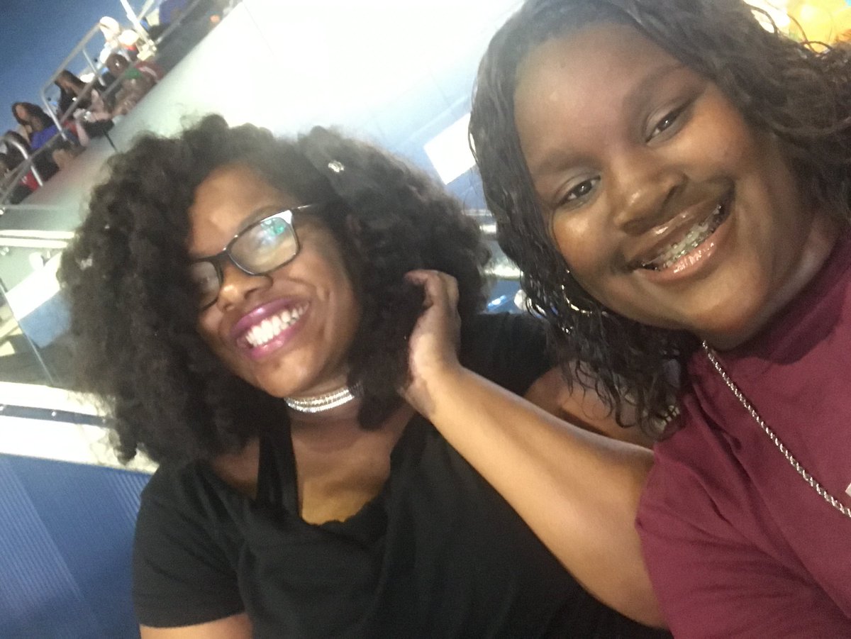 madisonpaiige1's tweet photo. @FLBlue #classicmoment #Bcu #ClassicWeekend https://t.co/cBh11WqRyO