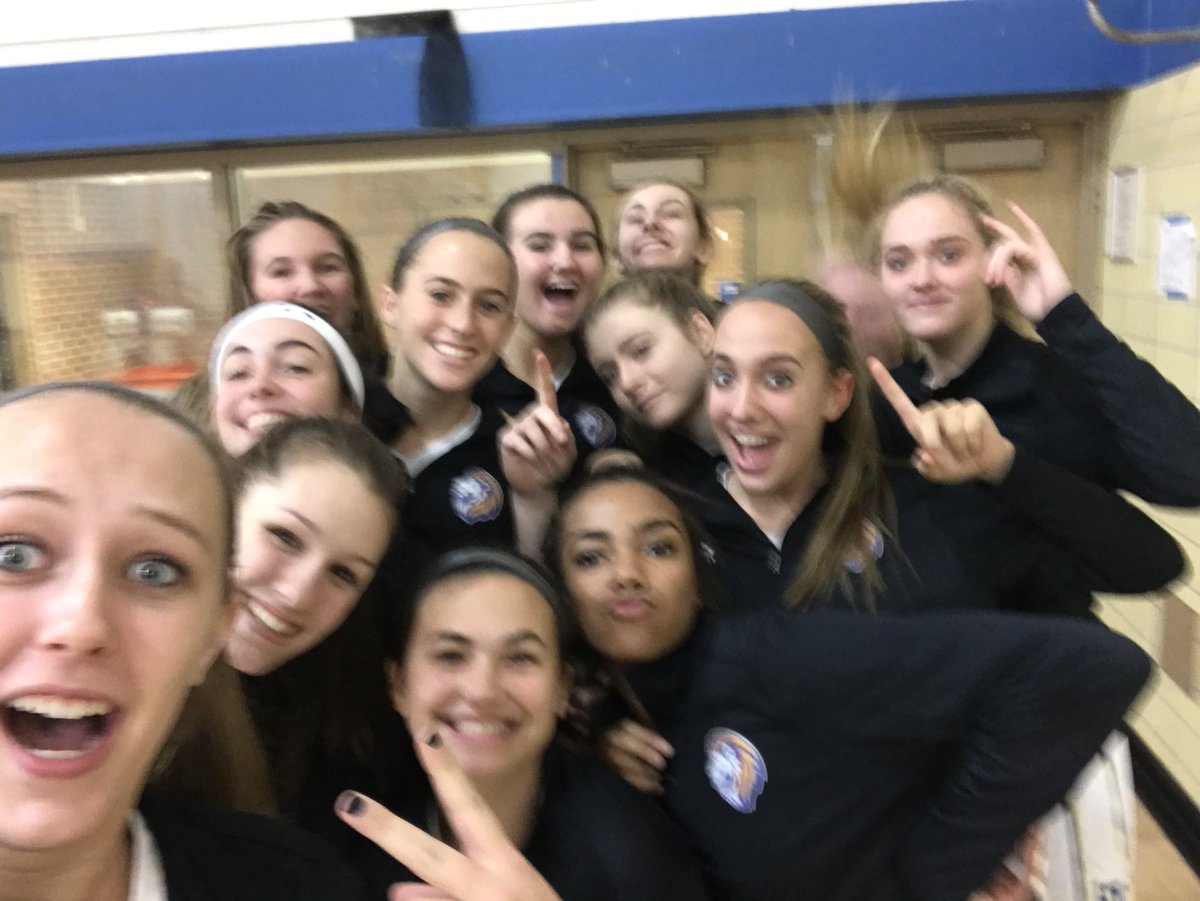 LT GURLZ BBALL tweet media