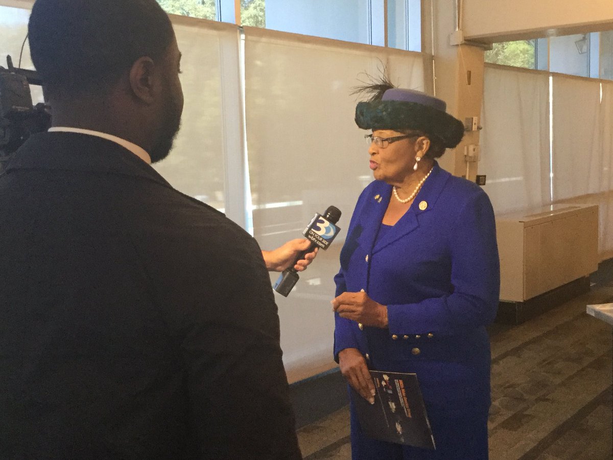 gsparoffice's tweet photo. Another well spent visit from Congresswoman Alma S. Adams,  2017 JCSU CASE Summit, Keynote  Speaker. https://t.co/o7XVnWke84