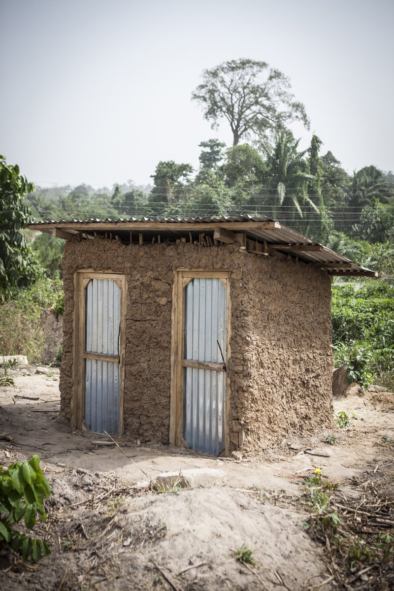 UnitedPurposeNG's tweet photo. If there’s one thing that unites humanity, it’s the call of nature. But depending on where we live, it’s not always possible to dispose of our bodily waste safely and responsibly.
#WorldToiletDay #EndOpenDefecation #ToiletsWork #ToiletTalk https://t.co/oqu76wkk23