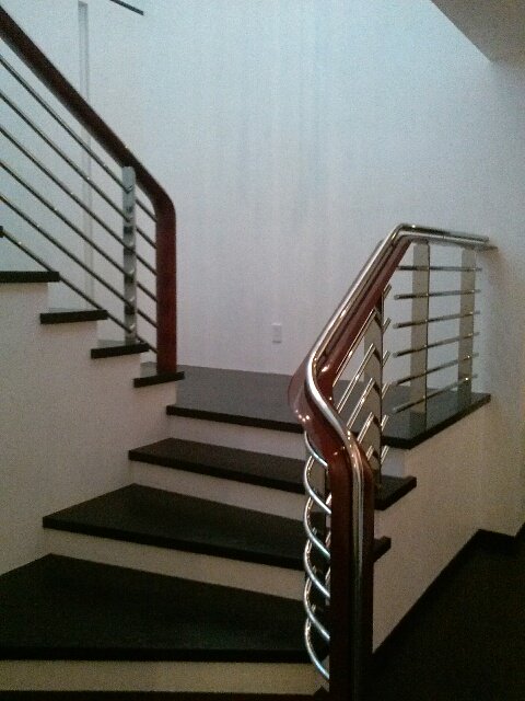 Artistdavidrau's tweet photo. Custom staircase - private collector - #art  #idahome #sunvalleyidahohome https://t.co/oSBFPnVl10
