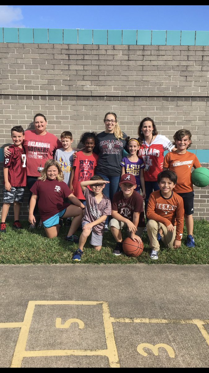 Third grade is supporting Generation Texas week! <a href="/WardStarsCCISD/">Ward Elementary</a>