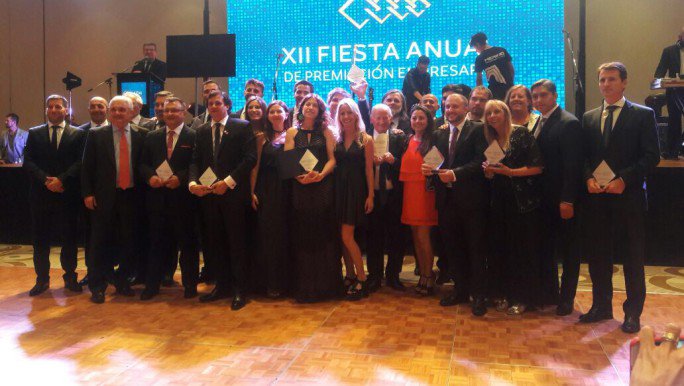 ¡Estamos muy felices con este hermoso reconocimiento! Disfrutamos cada momento vivido en nuestras dos ediciones y queremos aprovechar la ocasión para agradecer a cada uno de ustedes por hacer este gran sueño posible #SaborEsCultura #ConBocaFestival 😊👏 ow.ly/NE8G30gExEm