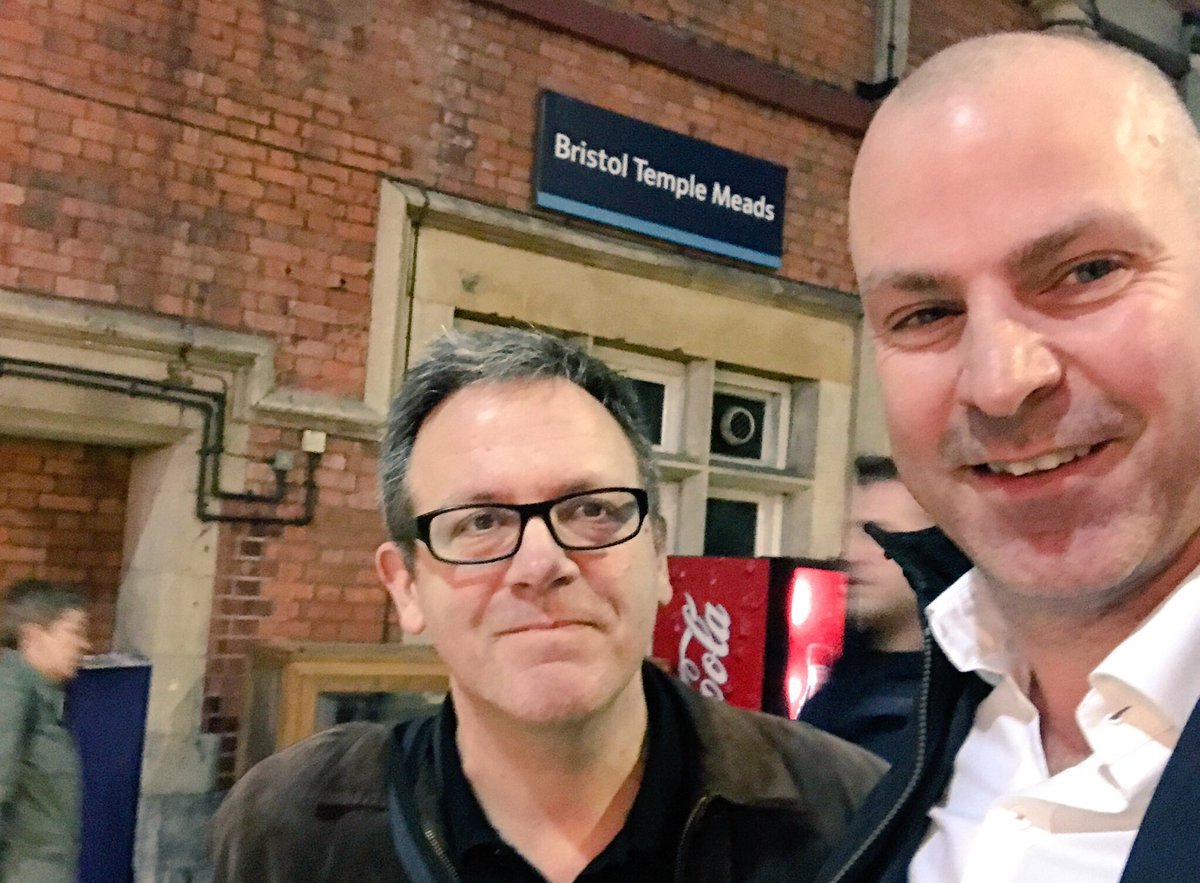 TeacherToolkit's tweet photo. #FF this week is @teacherhead who is a delight to work with; always learning (even during our) CPD session. The man is bursting with curriculum and assessment knowledge. #Didatic #Traditional #JustGreatTeaching 

Join us for the next day? https://t.co/h4JMijWZ0E #ukedchat https://t.co/FxkW2mdUFe
