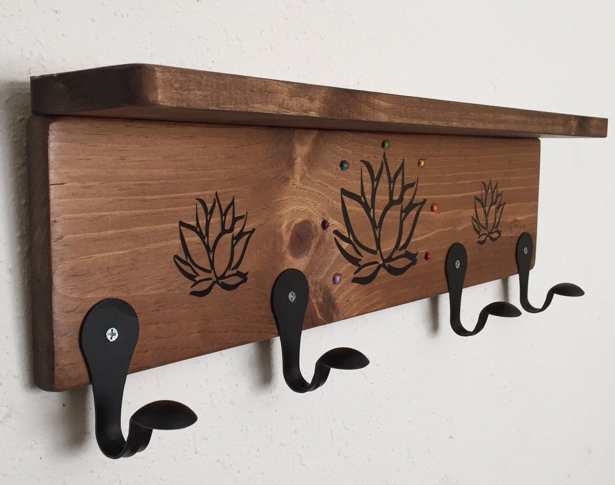 MedicalWalls's tweet photo. Whether it's a #yogamat holder or #yoga #dogleashholder https://t.co/Fav9r5zZhM has you covered #handmadeyoga https://t.co/8yG9fhCQFj