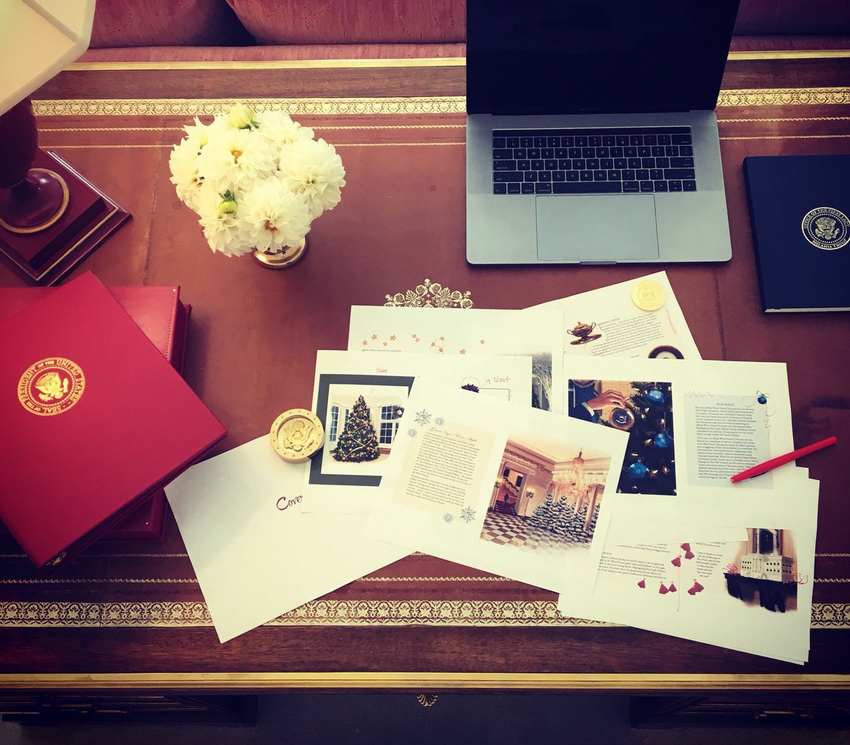 FLOTUS45's tweet image. This year's @WhiteHouse Christmas booklet is in printing!  Excited to receive the beautiful tree Monday! #ChristmasTraditions