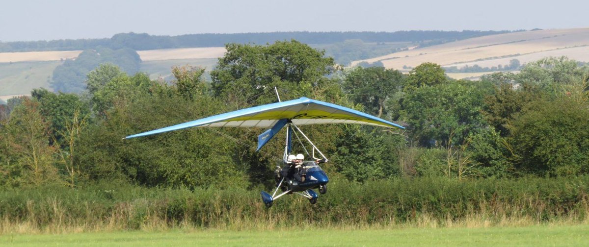 CloudbaseAir's tweet photo. Diamonds?... pah!  Flying. That's the way to a girls (or guys) heart. Get a gift #voucher for #christmas https://t.co/bwRQ3s66Em #xmas #gift https://t.co/yc7tMGJ3jw