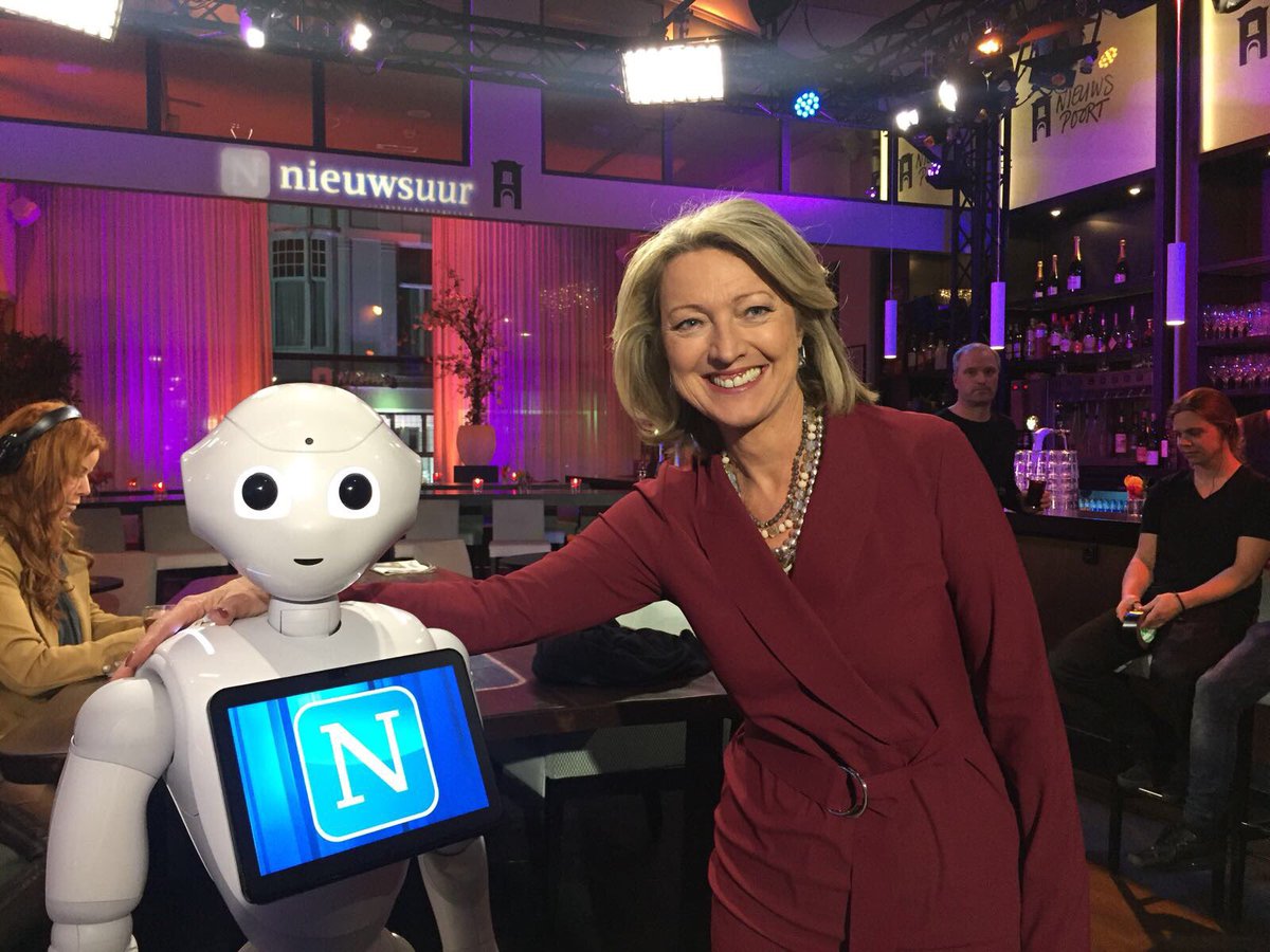 Straks om 22:00 uur in <a href="/Nieuwsuur/">Nieuwsuur</a>: robotisering van de economie met o.a. Pepper, <a href="/InekeDezentje/">InekeDezentjéHamming</a> en <a href="/emileroemer/">Emile Roemer</a>