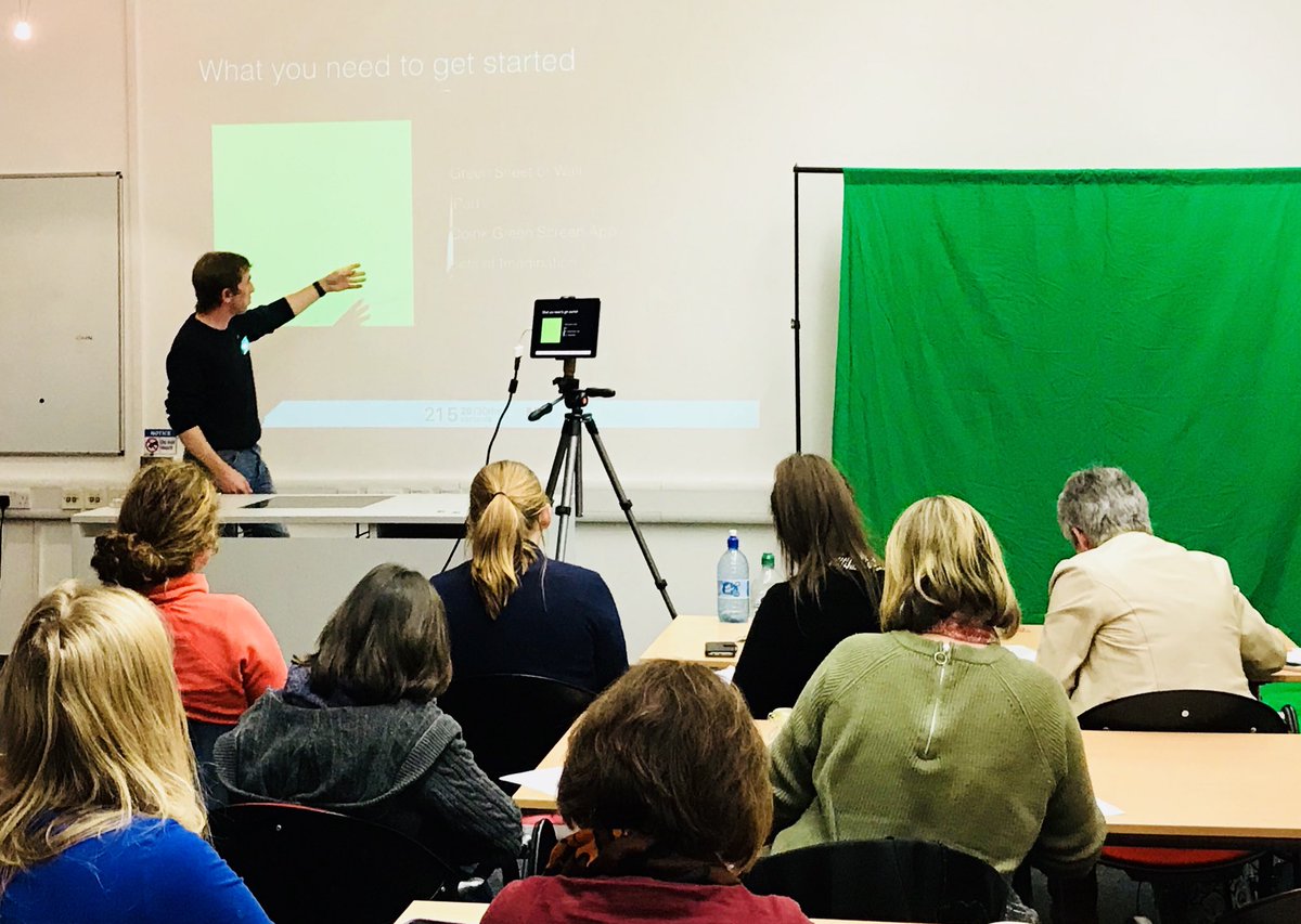 tagtiv8's tweet photo. Loving the ideas &amp; energy of @CosmicCork 😅 Great to see @DoInkTweets 💚🎥 being BIGGED UP at #tmclare #TeachMeetClare https://t.co/Vm5acpyi1t