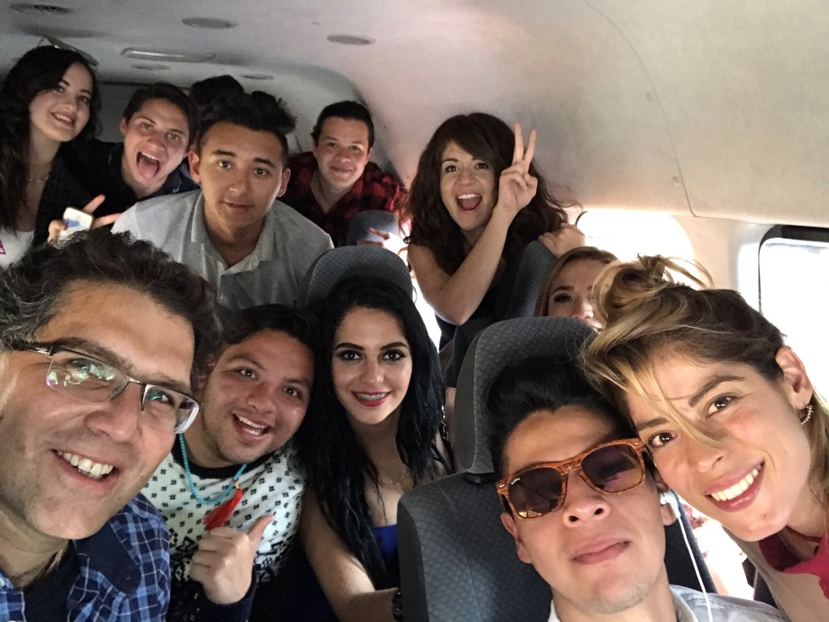 JaguarCosteno's tweet photo. Vamos a pedir firmas a Coyoacán. Por cierto subimos a tercer lugar en firmas, ya vamos agarrando ritmo!!! #MXQmerecemos https://t.co/EiPpjIPmSK