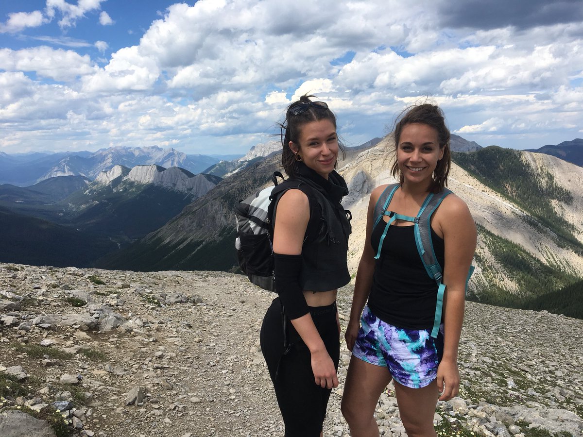 Planning our next trip to the mountains! Where should we go? #hikersunite #girlswhohike #rockymountains #getoutdoors #goodtimesoutside #mecstaffer