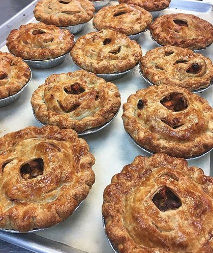 Eat at Bench Kitchen tweet media