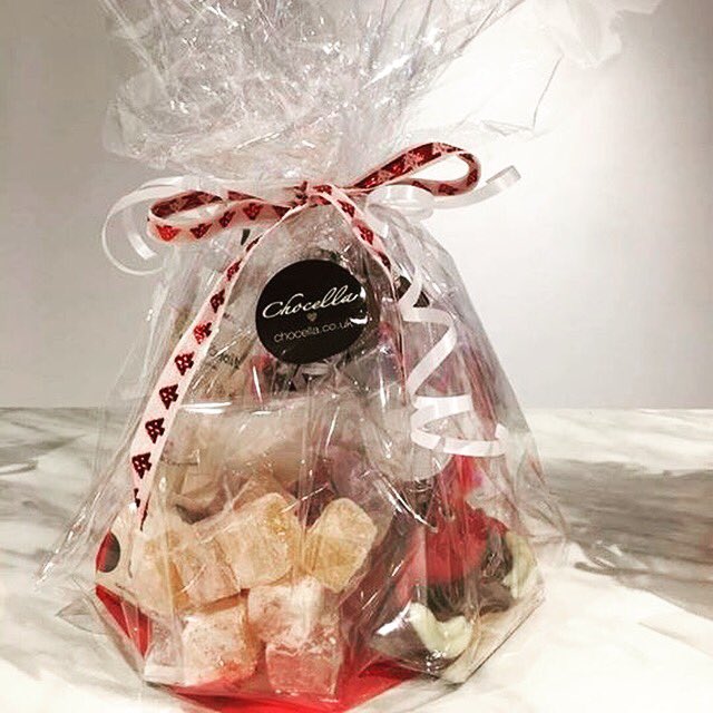PptProductions's tweet image. Audience Vote prize - how yummy  from the fab @ChocellaBrixham #brixham do go visit them in Middle Street. X