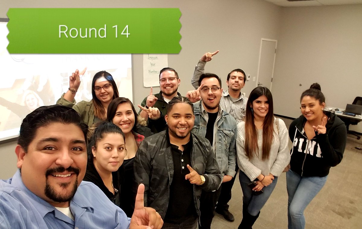 IvanArbizu's tweet photo. Another group of #AmazingLA #SprintEmployees ready to go #aboveandbeyond for our customers #gettingbettereveryday #SprintNow #WorksForMe https://t.co/M4fCzvJge2