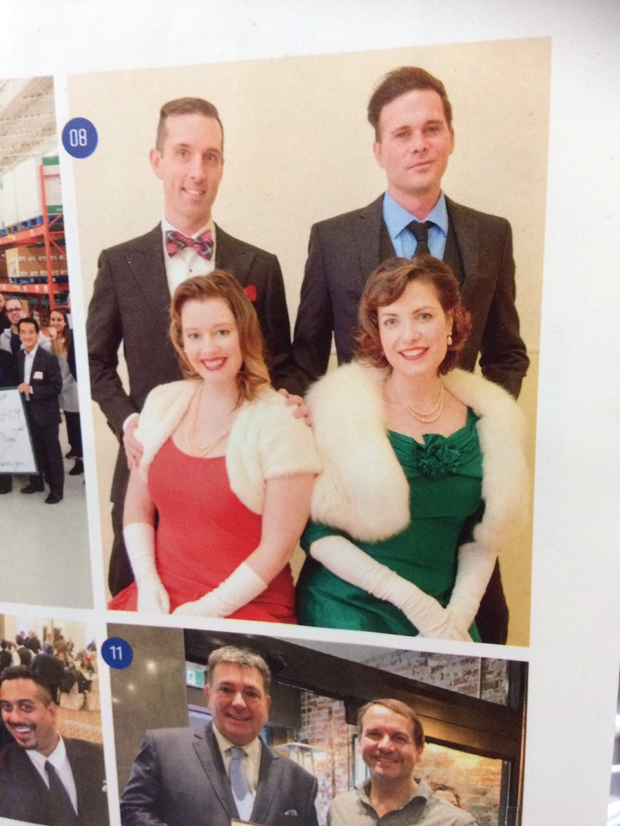 HeatherBriss's tweet photo. Hey it's #heidicyfko in #CommunityCaptured Magazine! Wishing this talented performer a great run of #WhiteChristmas at Meadowvale Theatre ❤ https://t.co/0Nj2dA19F0