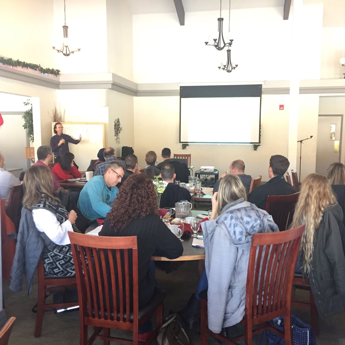 CTIPractices's tweet photo. Level II Training in Lethbridge! Happy Friday everyone! #CCTATR #VTRA  #TGIF https://t.co/23NXRUZI2q