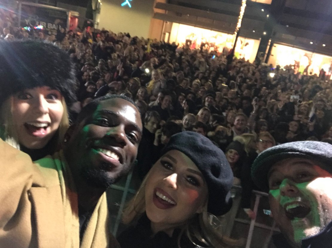 WestwoodCross's tweet photo. From Sparkles McJingle Toes and all the rest of us at Westwood Cross thank you so much for coming to our Lights Switch-On tonight! Thanks to @kmfm for being our event partners and these brilliant pictures! https://t.co/vGqqoCZdGW