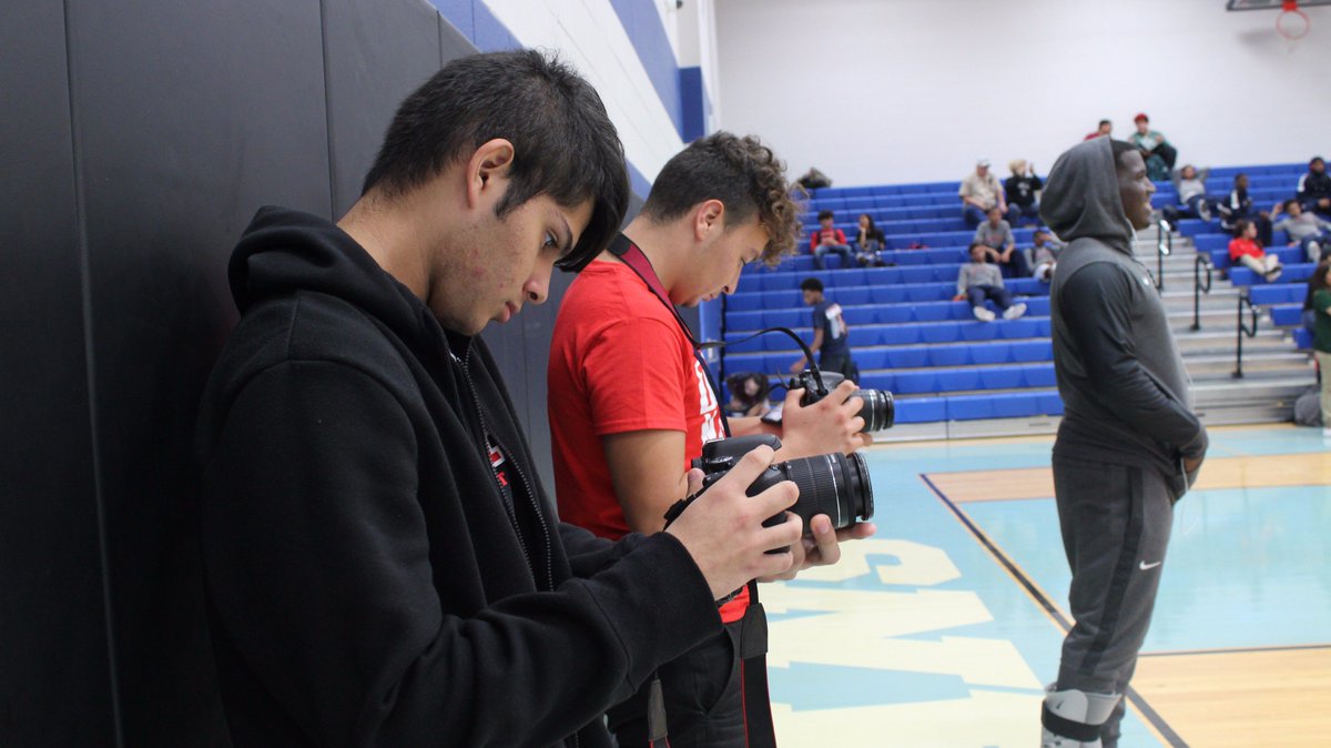 Planet_Rayburn7's tweet photo. #TXI2017 #TXInvitational #TXInvitational2017 @TXInvitational
It's great to see students from @ShhsVideotech also at this huge event! #SouthHoustonTrojans #SouthHoustonVideoTech #GoTrojans https://t.co/nkX3IvXmuc