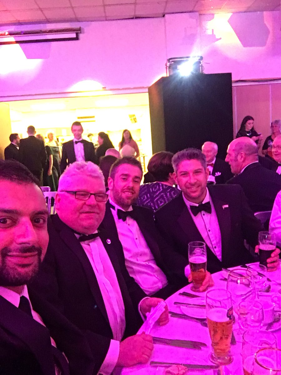 gurmejsp's tweet photo. #BccaAwards thanks for the invite @CSCMITSolutions from @MejiMedia #MM17 #Moonlightmistletoe https://t.co/rJ3WsKplXY