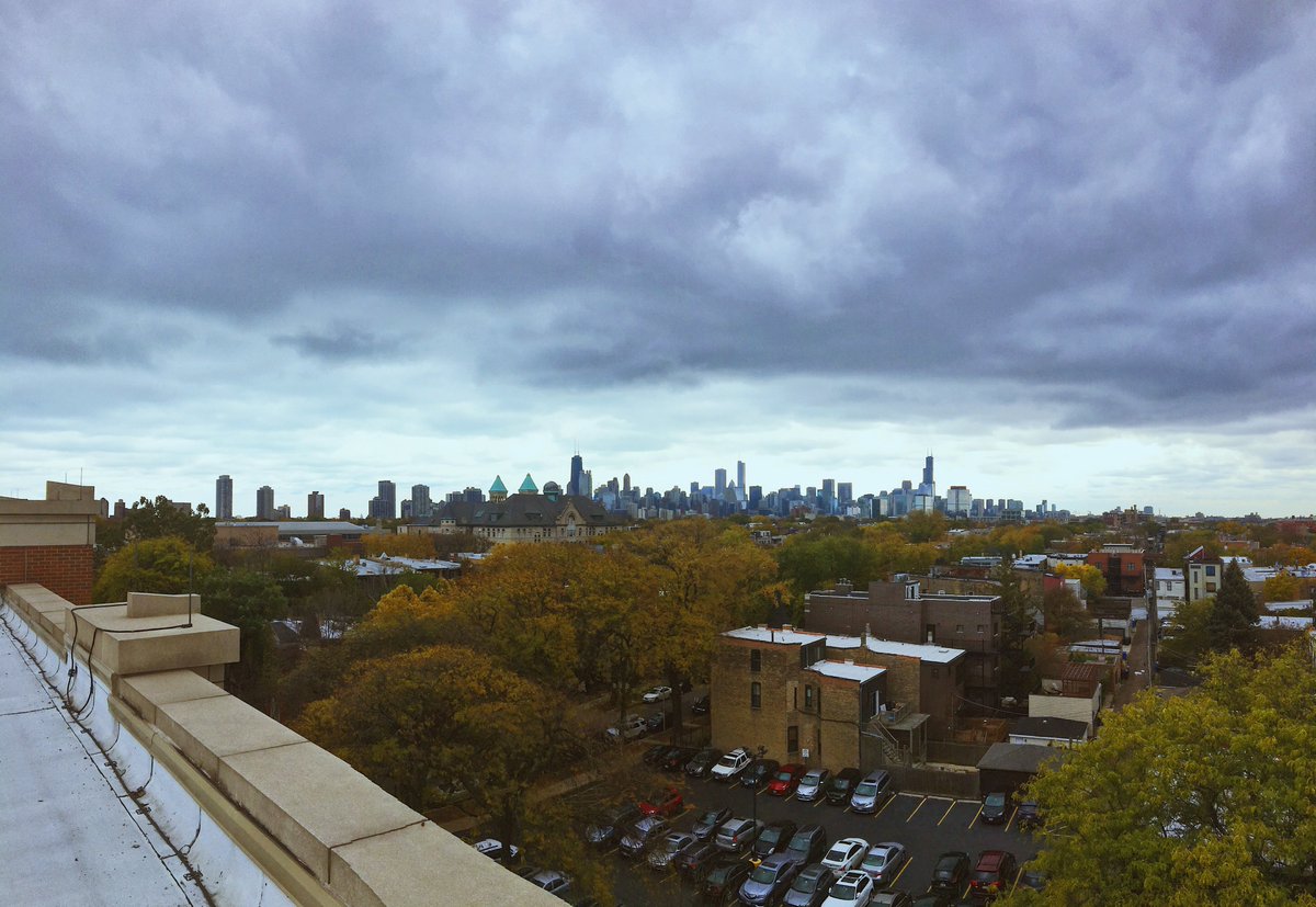 depaulalumni's tweet image. Happy Friday! We hope everyone has a great weekend. #campusviews #DePaulAlumni #DePaul #ChicagoIsOurCampus